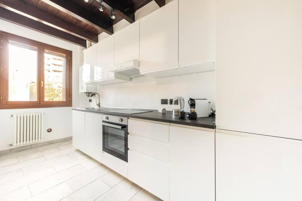 Appartamento Unico A Bologna Con 3 Camere E Parcheggio Gratuito Buitenkant foto