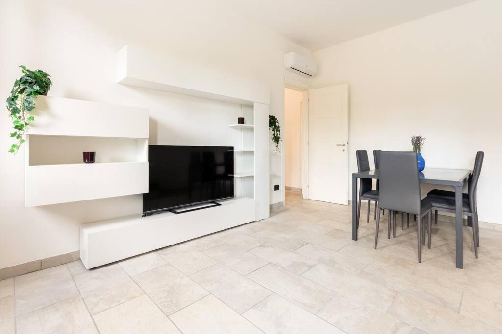 Appartamento Unico A Bologna Con 3 Camere E Parcheggio Gratuito Buitenkant foto